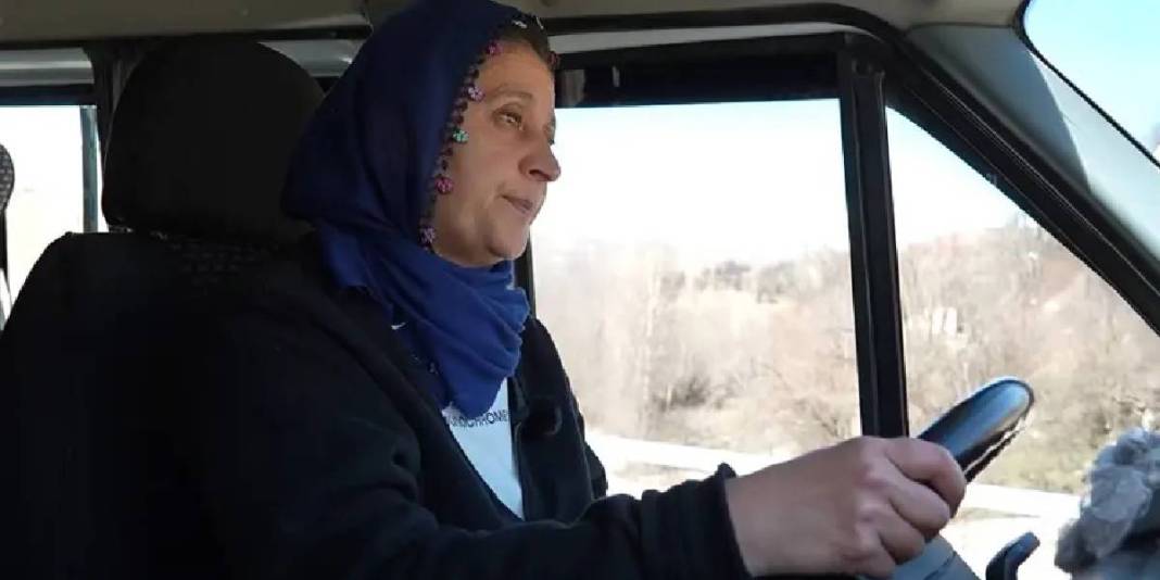 15 yıldır zorlu yollarda: Direksiyon sallayarak geçimini sağlıyor 4